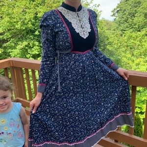 Vintage 70s Gunne Sax Dress Size 9
